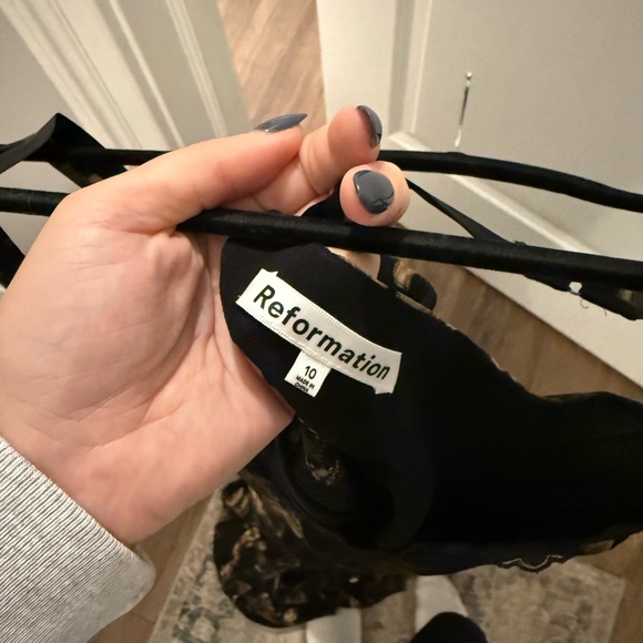 Reformation Irisa Dress - Picture 3 of 4